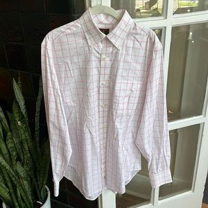 Size M Tailorbyrd Pink plaid dress shirt